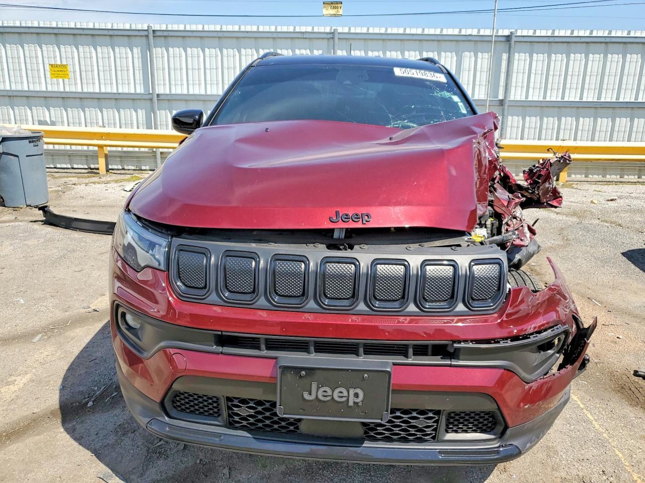 2022 Jeep Compass Latitude - Фото 5