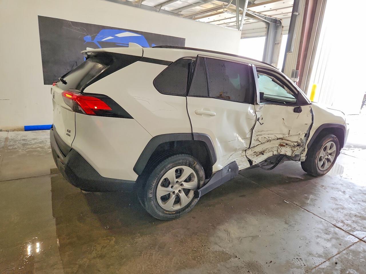 2021 Toyota Rav4 Le - Image 3