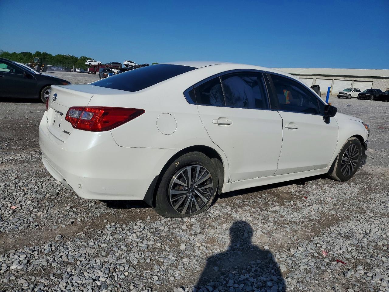 2016 Subaru Legacy 2.5I - Image 3