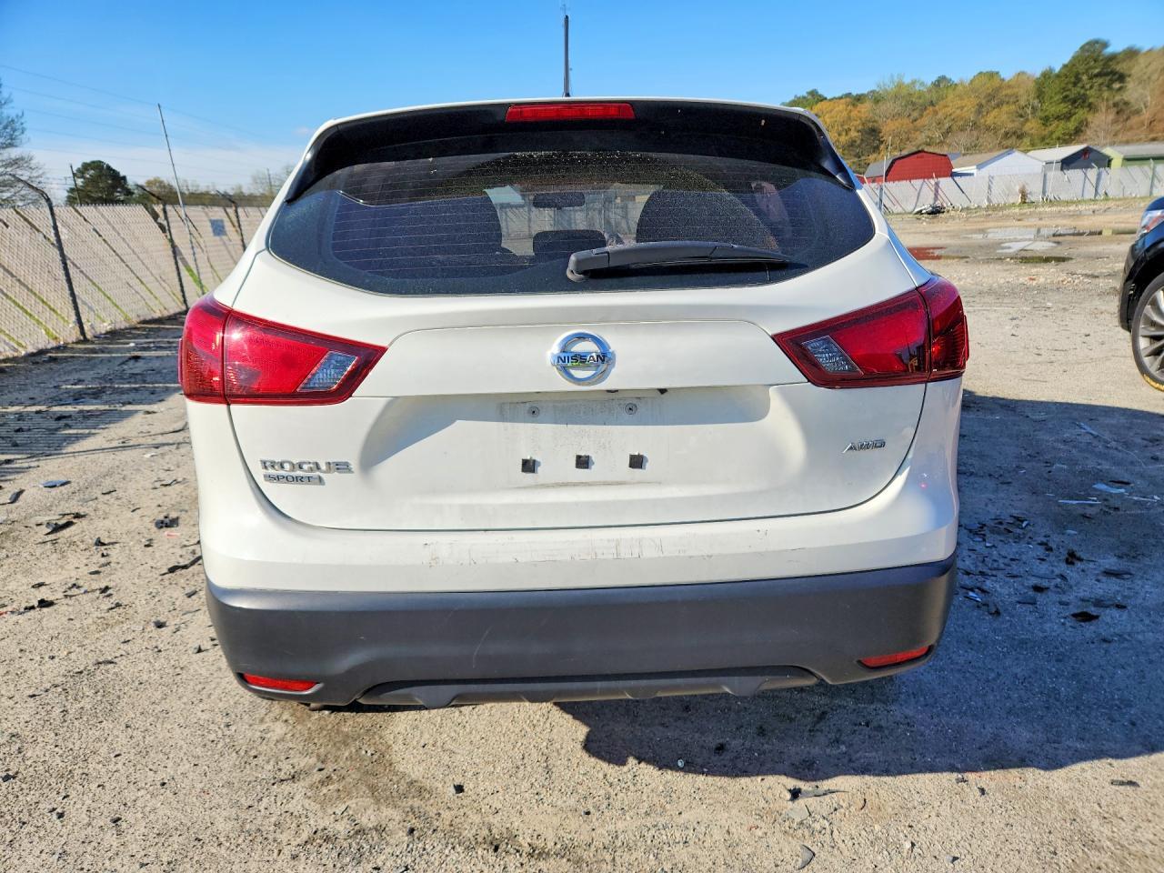 2017 Nissan Rogue Sport S - Фото 6