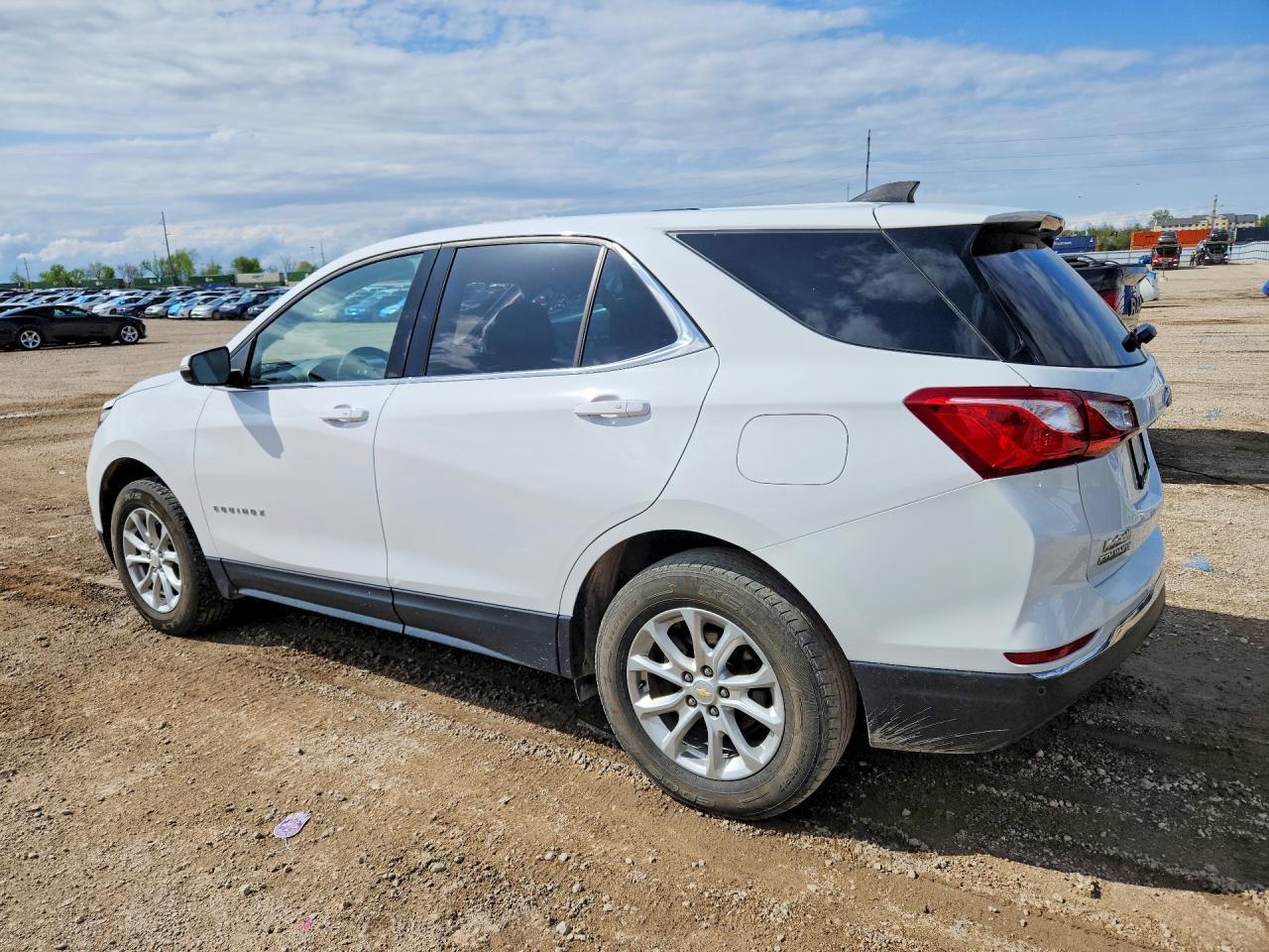 2019 Chevrolet Equinox Lt - Фото 2