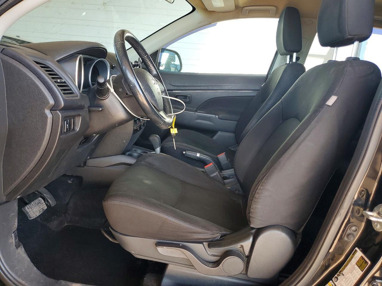 2015 Mitsubishi Outlander Sport Es - Image 7