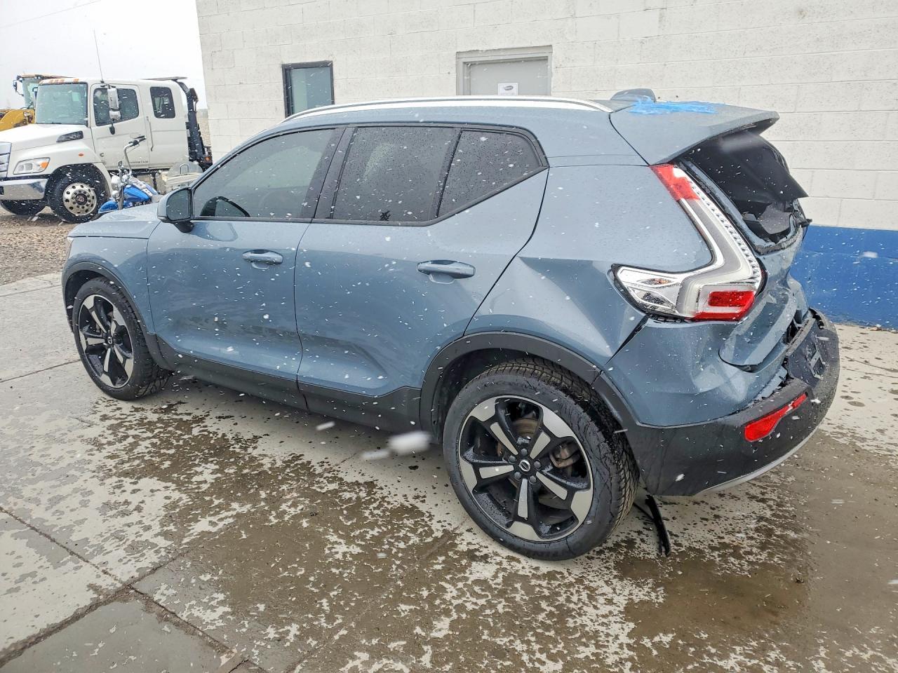 2020 Volv Xc40 T5 Mo - Фото 2
