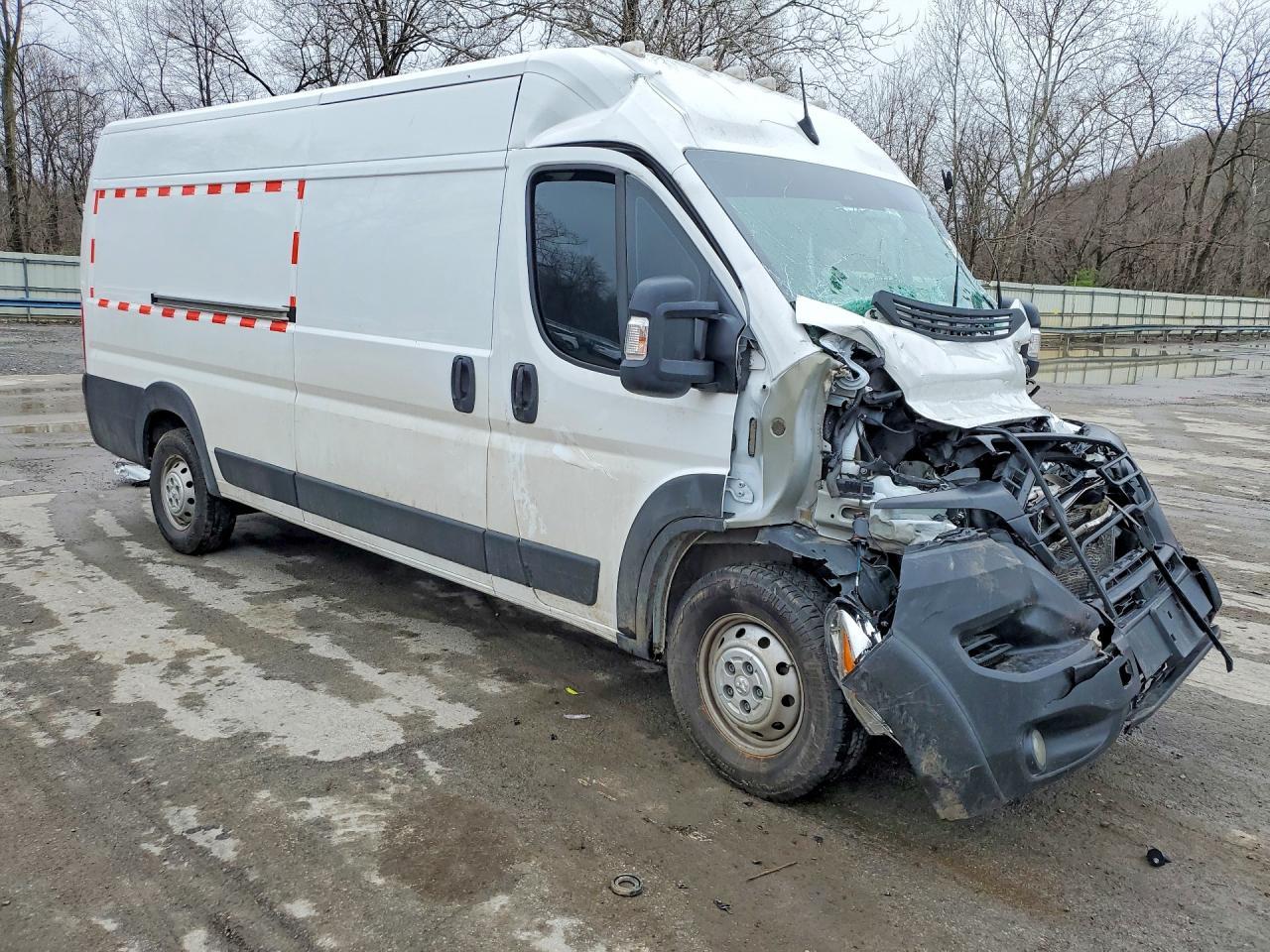 2023 Ram Promaster 3500 Delivery Van - Image 4