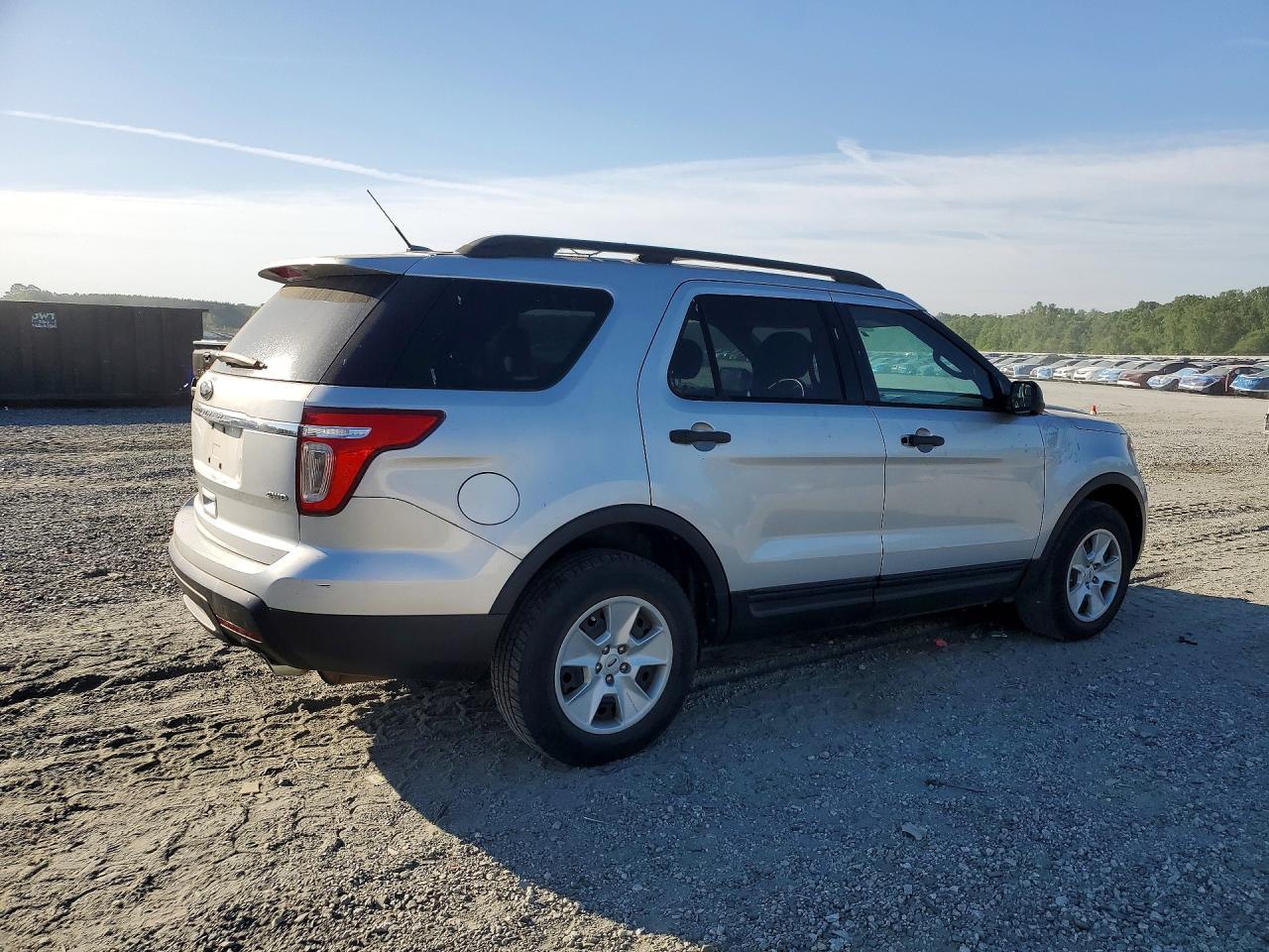 2014 Ford Explorer - Фото 3