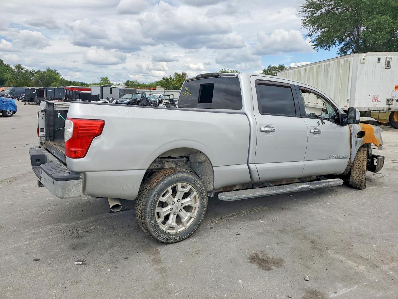 2016 Nissan Titan Xd Sl - Фото 3