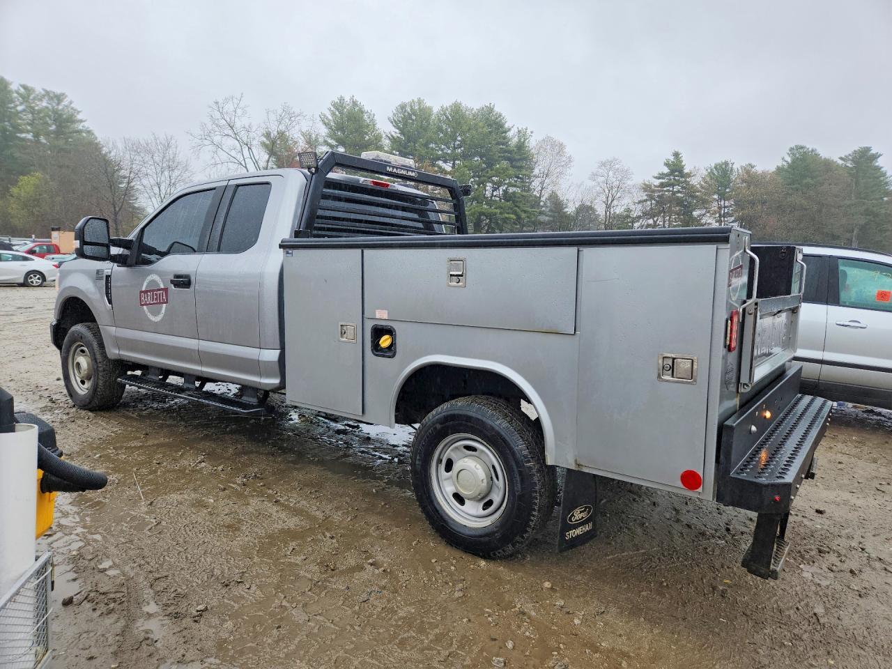 2020 Ford F250 Pu - Фото 2