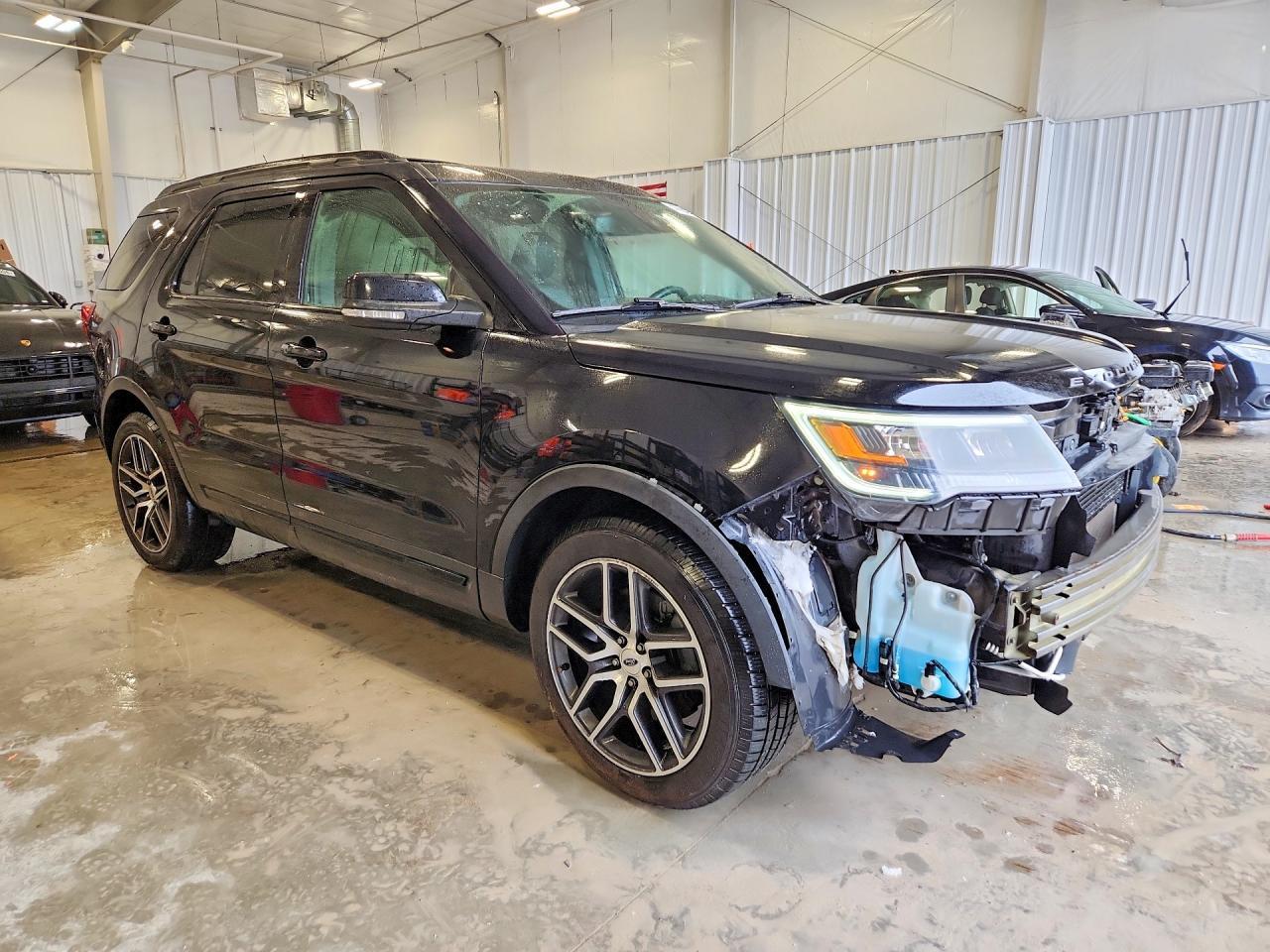 2018 Ford Explorer Sport - Фото 4