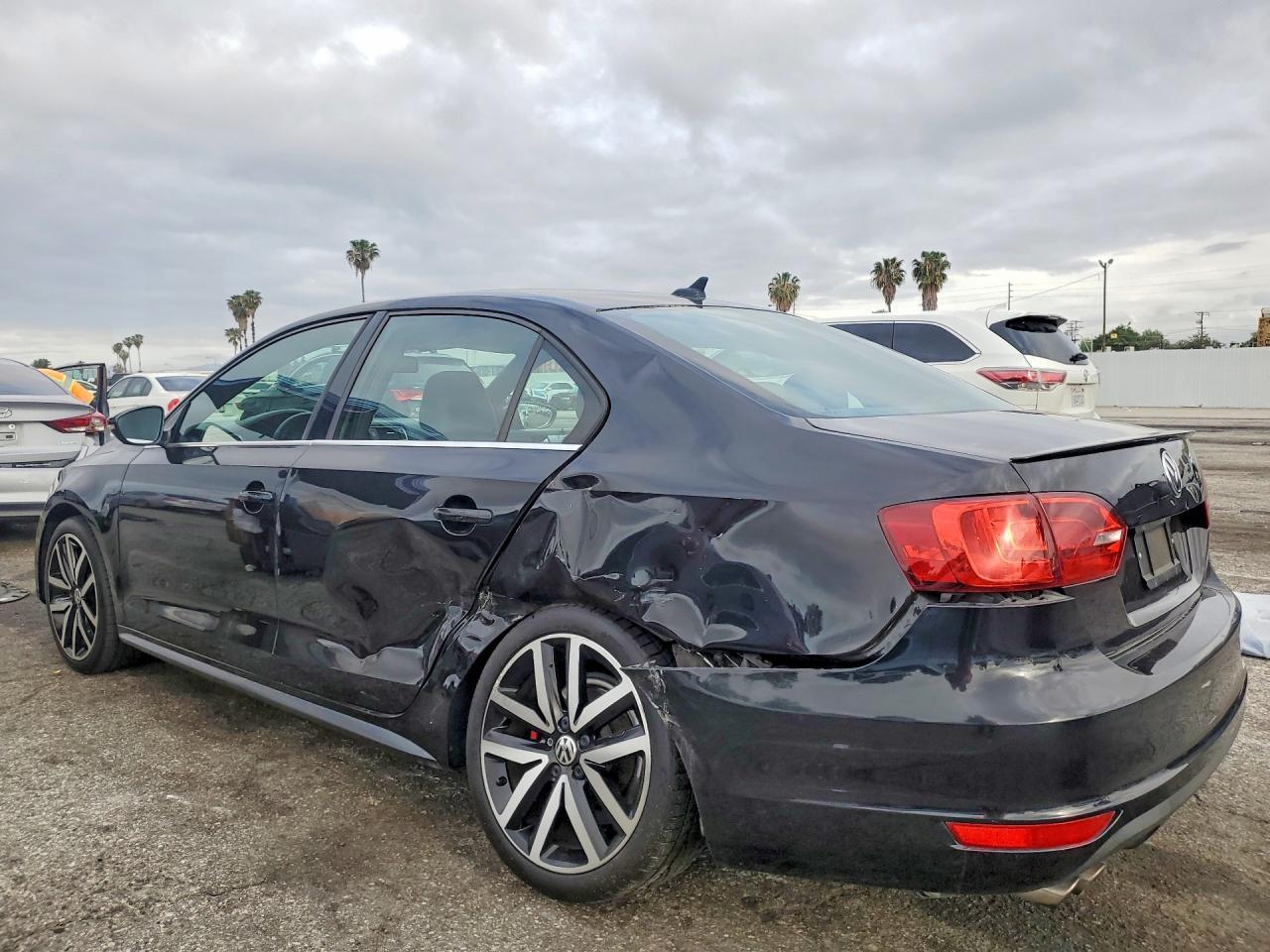 2013 Volkswagen Jetta Gli - Фото 2