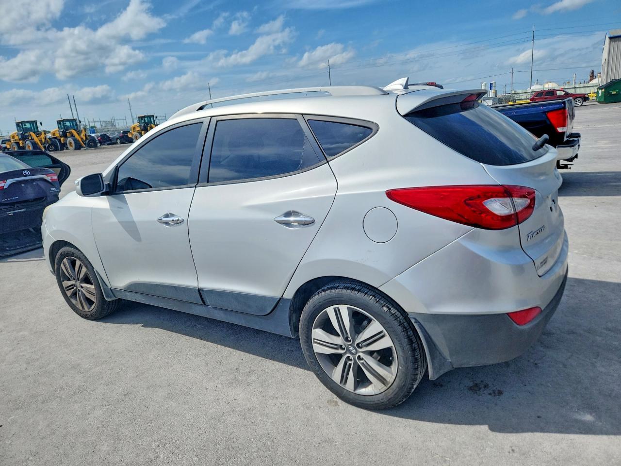 2015 Hyundai Tucson Limited - Фото 2
