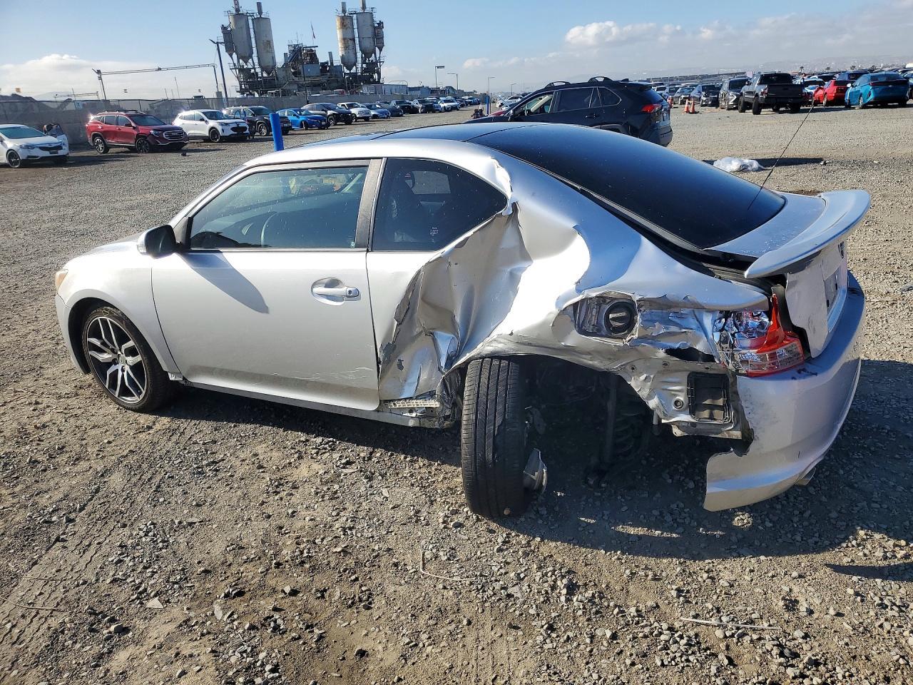 2011 Scion Tc Base - Фото 2