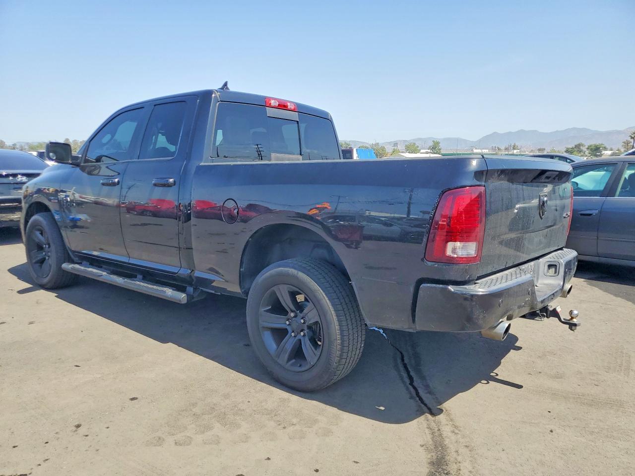 2015 Ram 1500 Sport - Фото 2