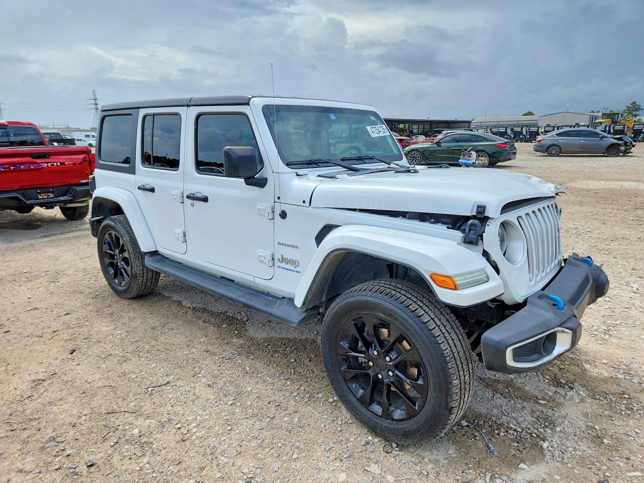 2023 Jeep Wrangler Sahara 4Xe - Image 4