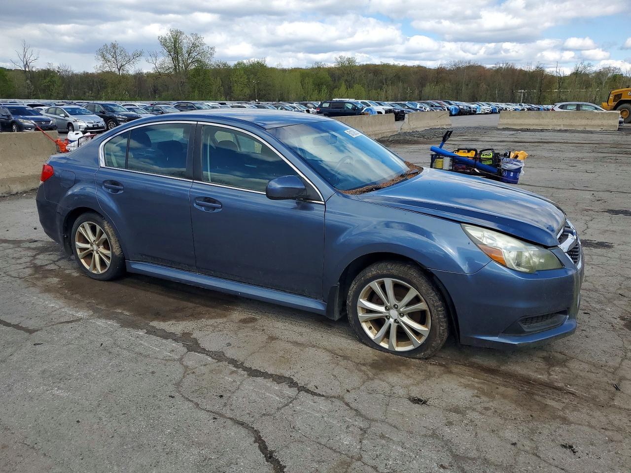 2013 Subaru Legacy 2.5I Premium - Фото 4