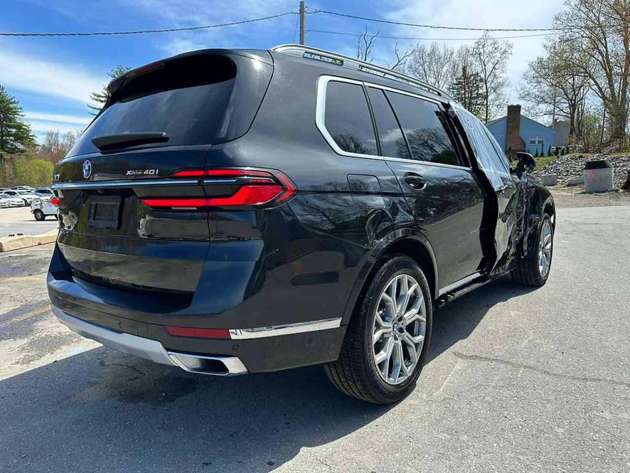 2025 BMW X7 xDrive40I - Фото 3