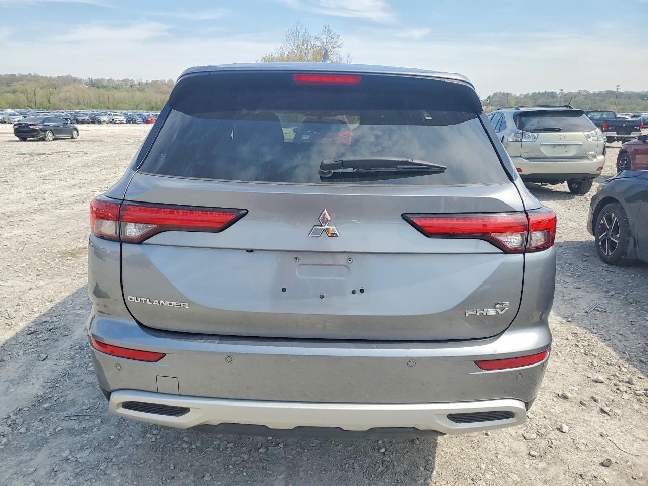 2023 Mitsubishi Outlander Se - Image 6