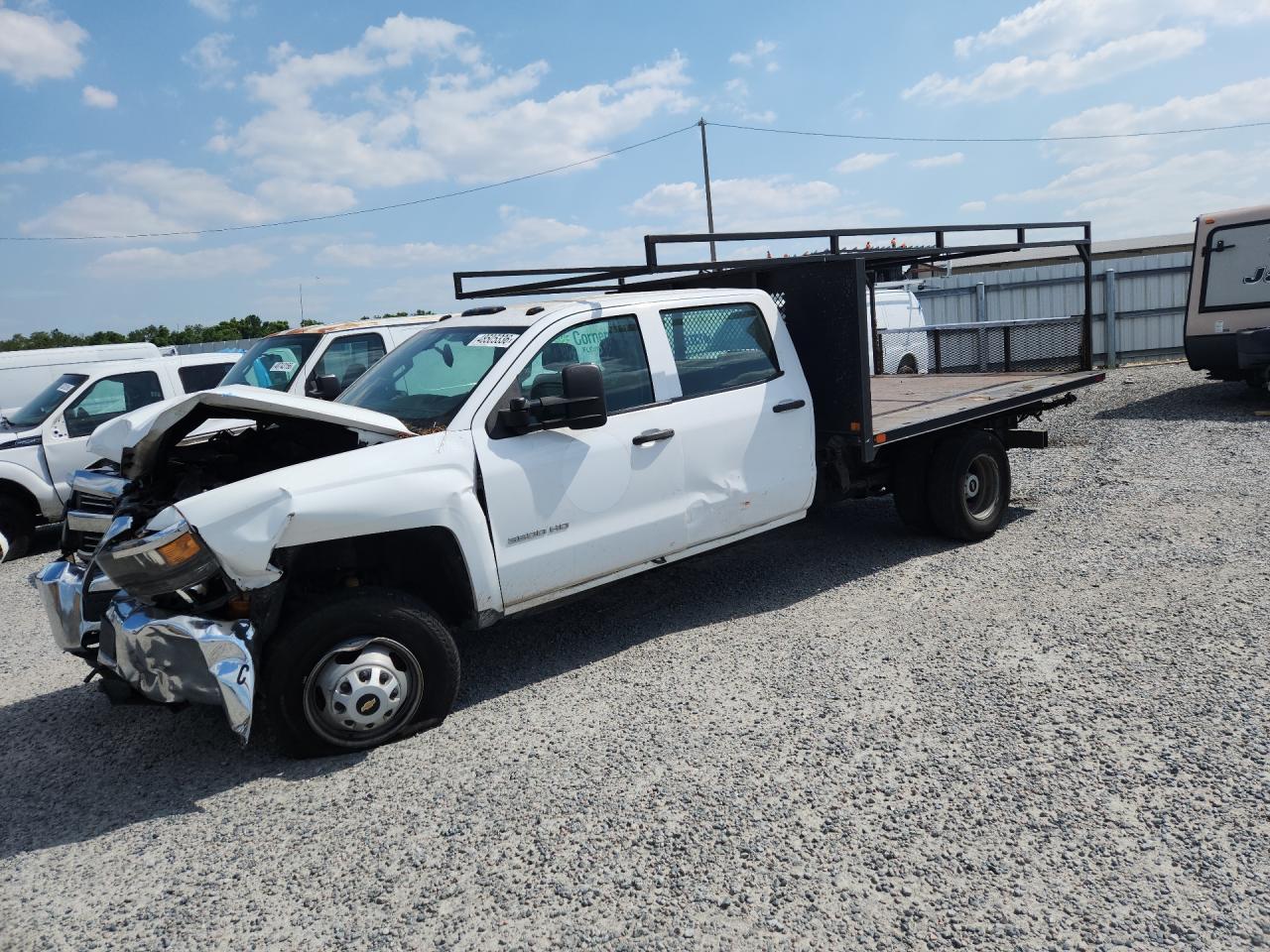 2016 Chevrolet Silverado Flatbed Truck