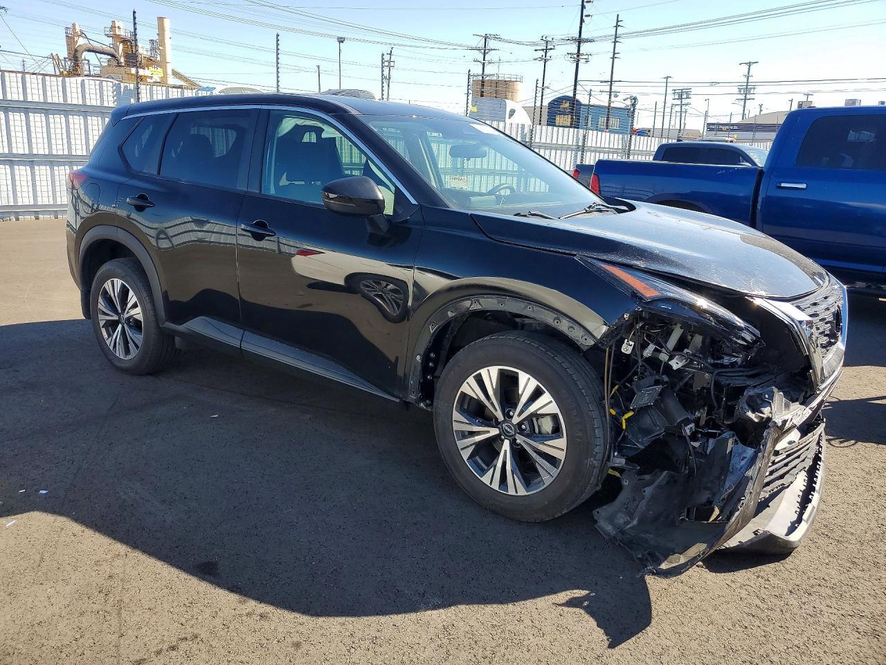 2022 Nissan Rogue Sv - Image 4