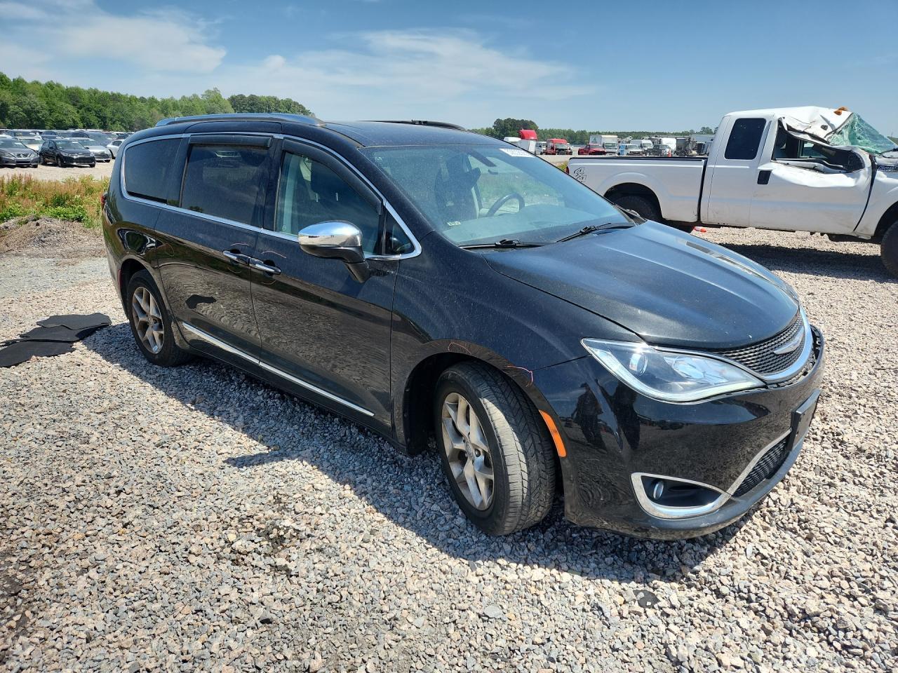 2018 Chrysler Pacifica Limited - Фото 4