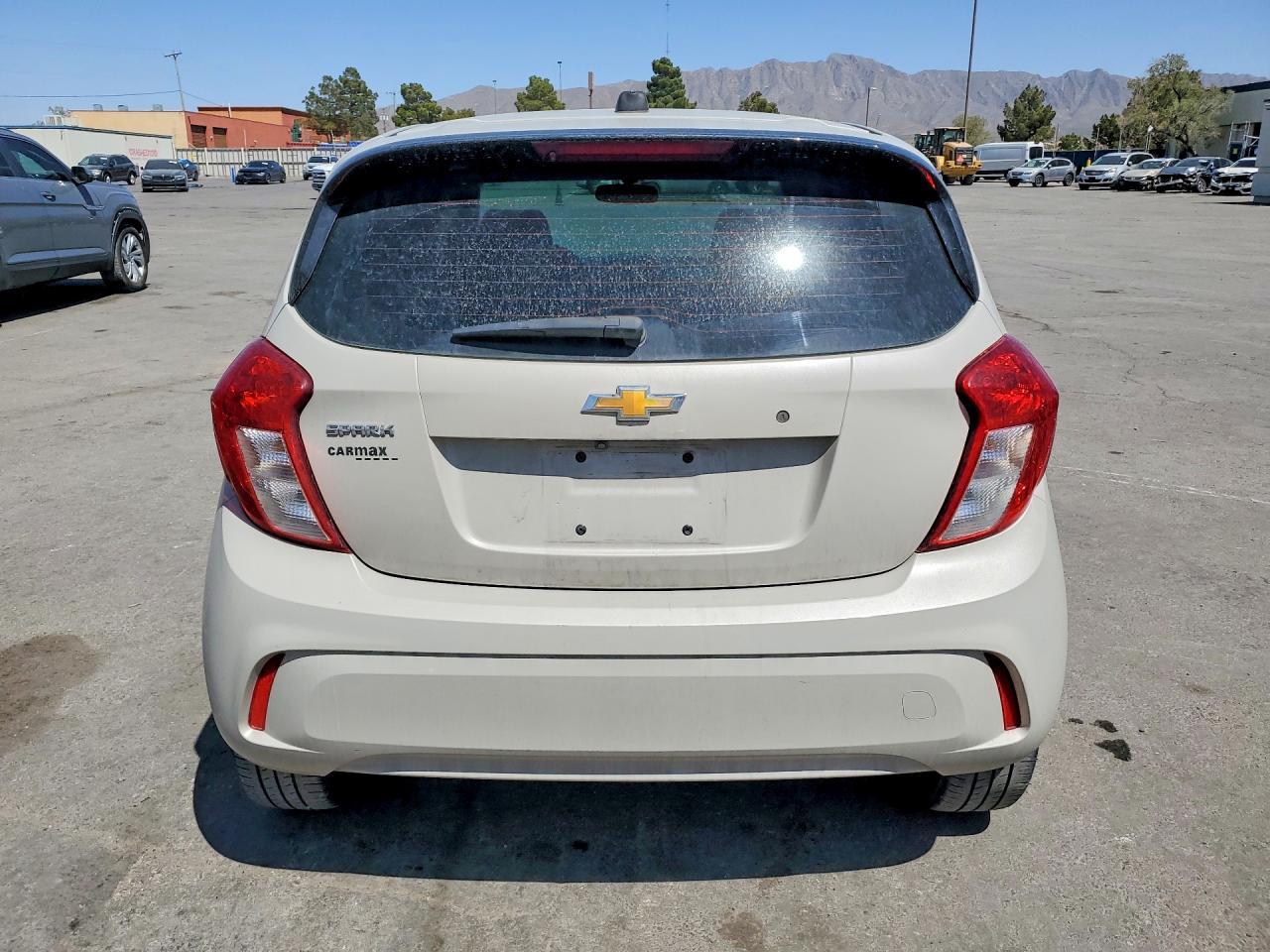 2020 Chevrolet Spark Ls - Фото 6