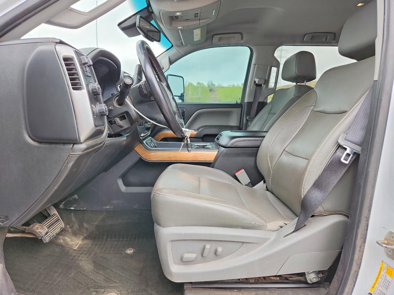 2018 Chevrolet Silverado K2500 Heavy Duty Ltz - Image 7