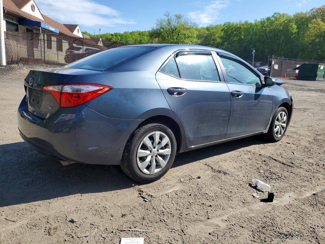 2015 Toyota Corolla Le - Фото 3