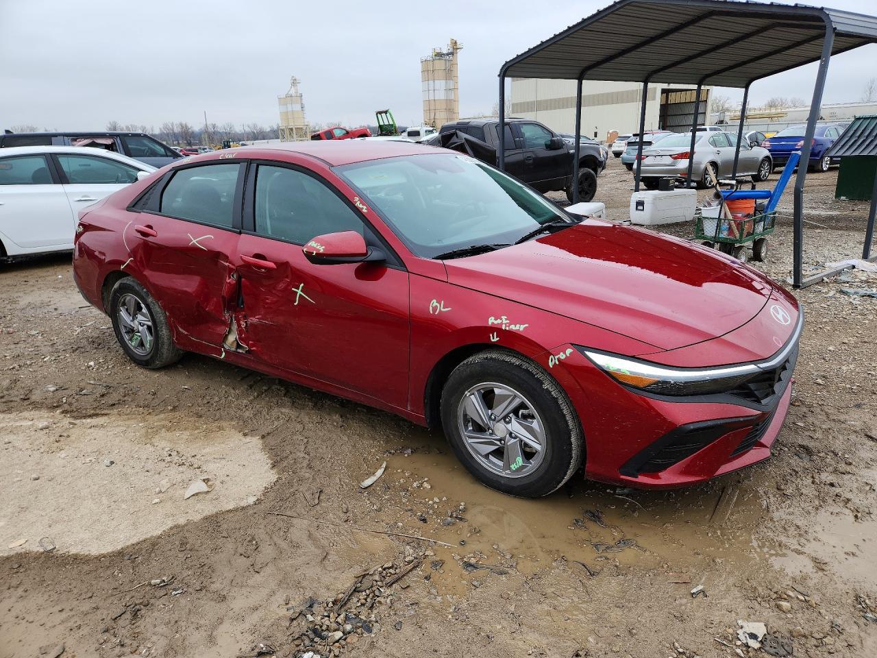 2025 Hyundai Elantra Se - Image 4