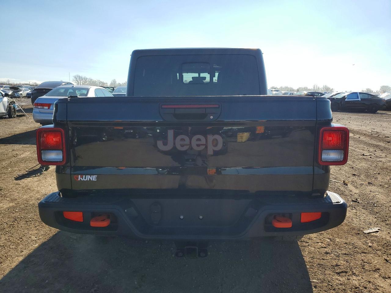2022 Jeep Gladiator Mojave - Image 6