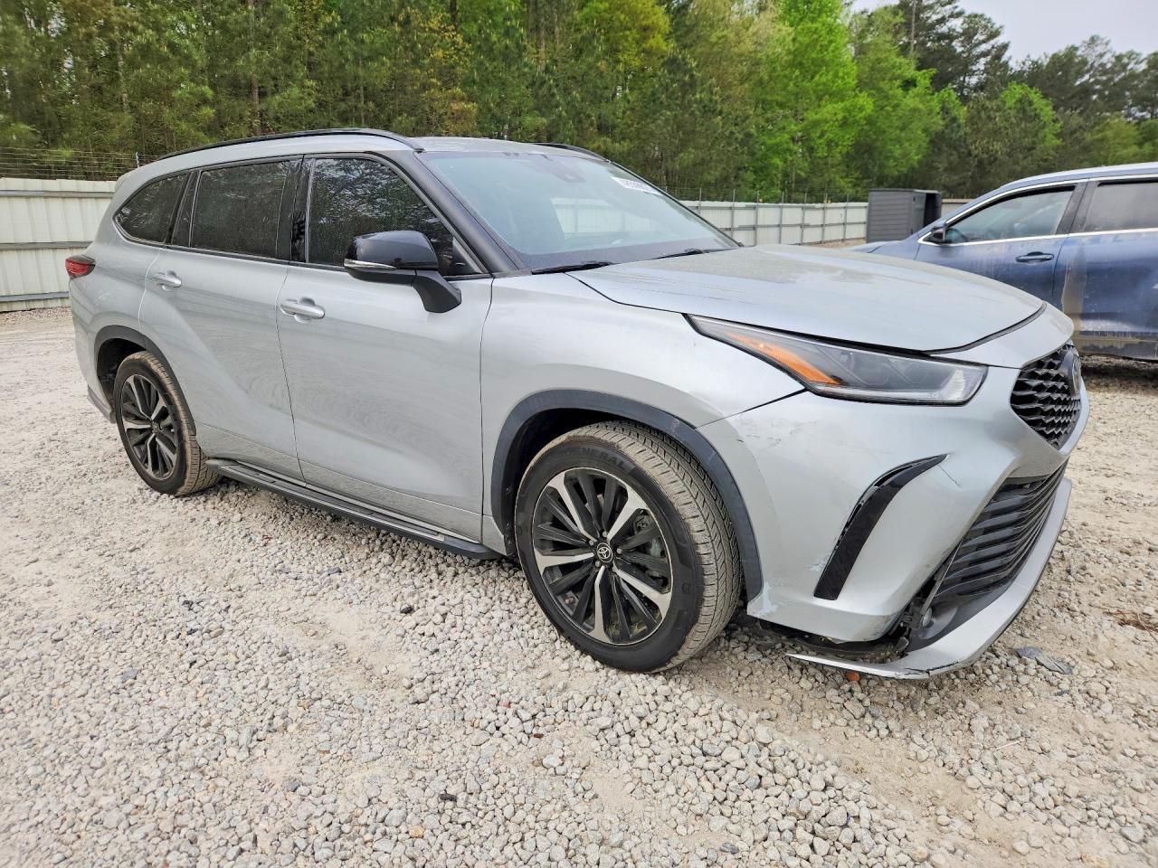 2021 Toyota Highlander Xse - Image 4