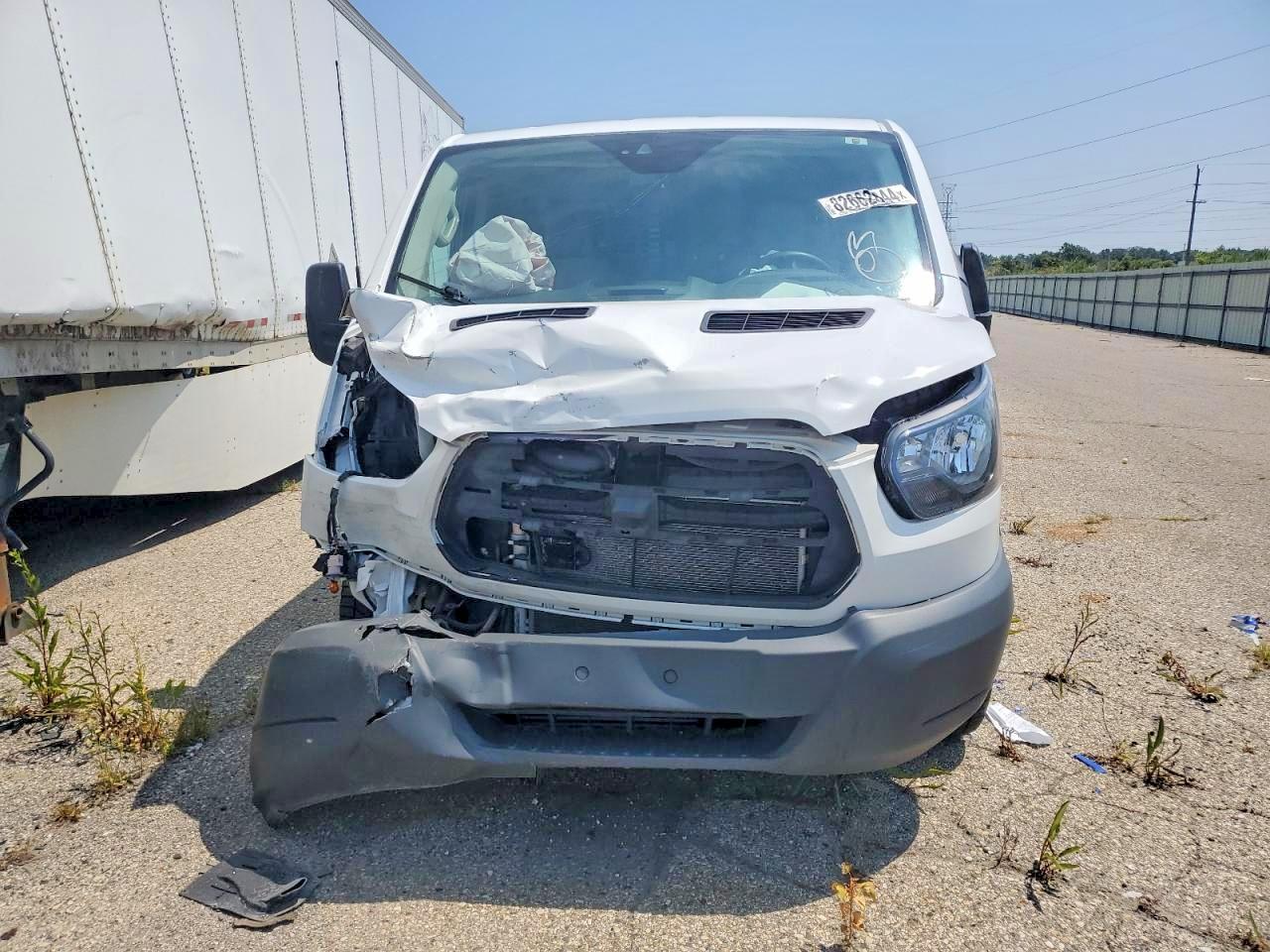 2018 Ford Transit T-150 - Фото 5