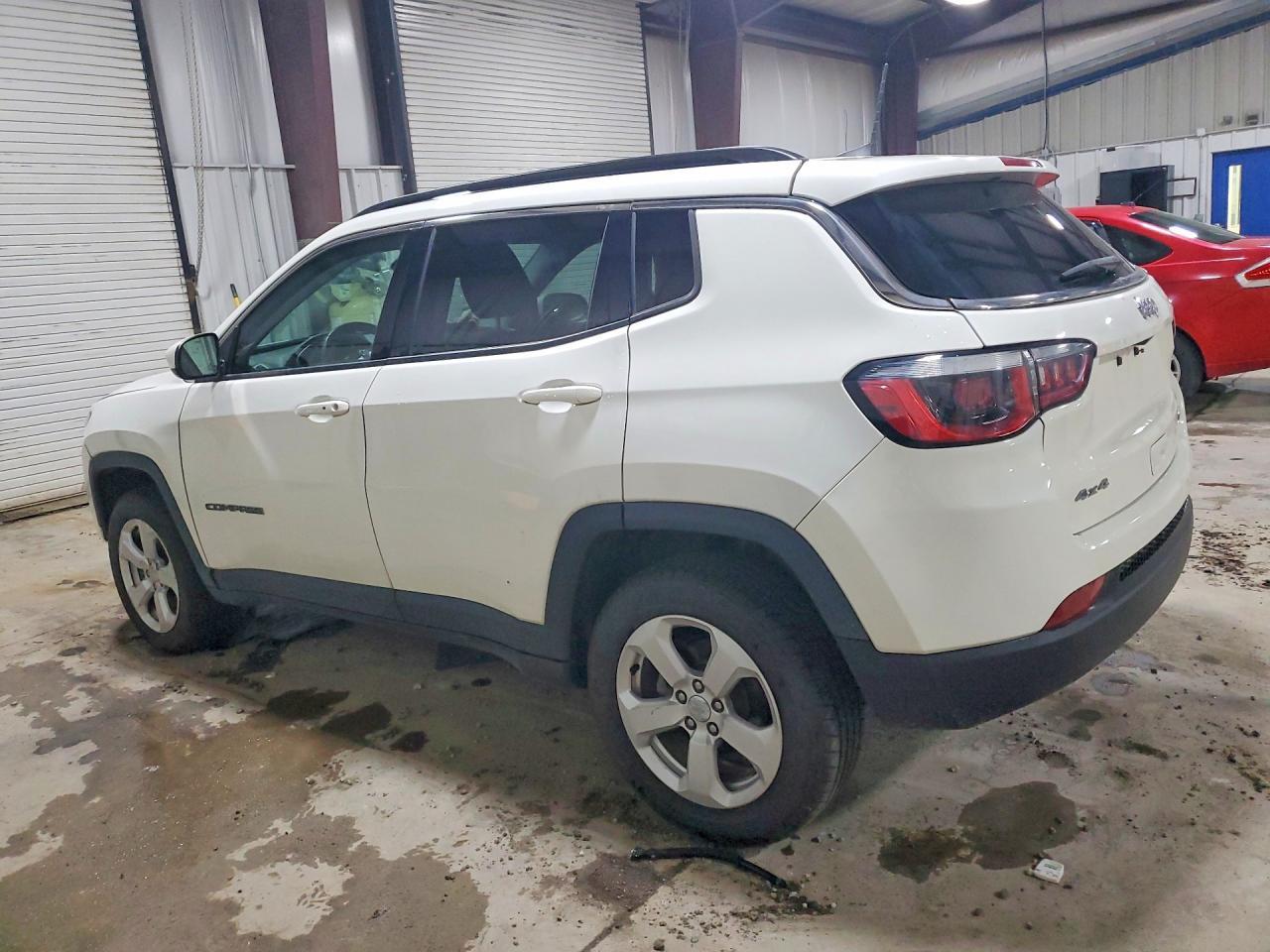 2019 Jeep Compass Latitude - Фото 2