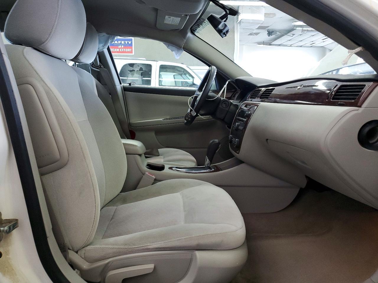2009 Chevrolet Impala Ls - Image 7