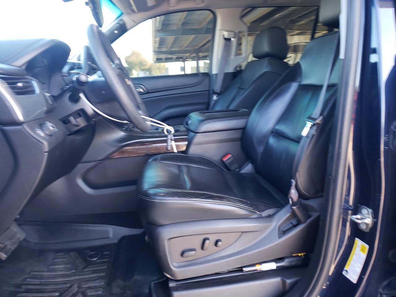2017 Chevrolet Tahoe Police - Image 7