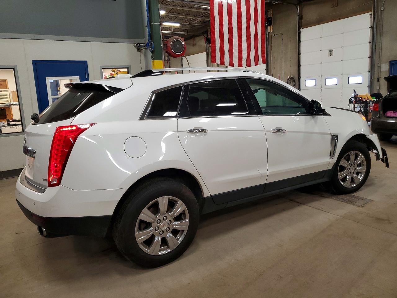 2015 Cadillac Srx Luxury Collection - Image 3
