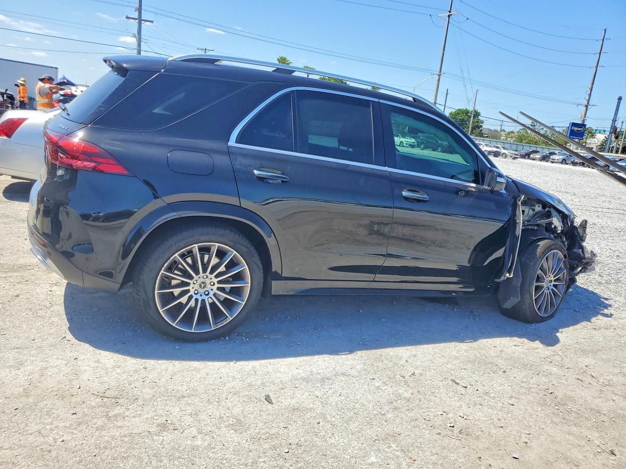 2024 Mercedes-Benz Gle 450E 4Matic - Image 3