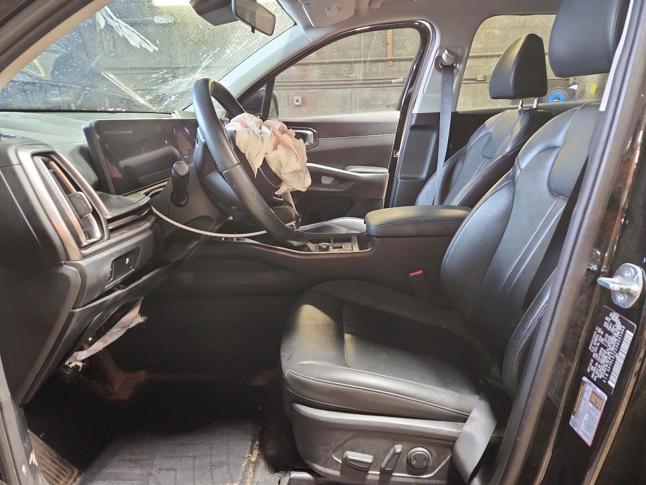2025 Kia Sorento S - Фото 7