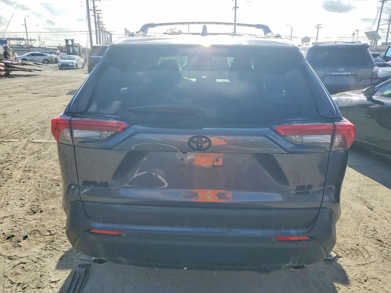 2025 Toyota Rav4 Xle - Фото 6
