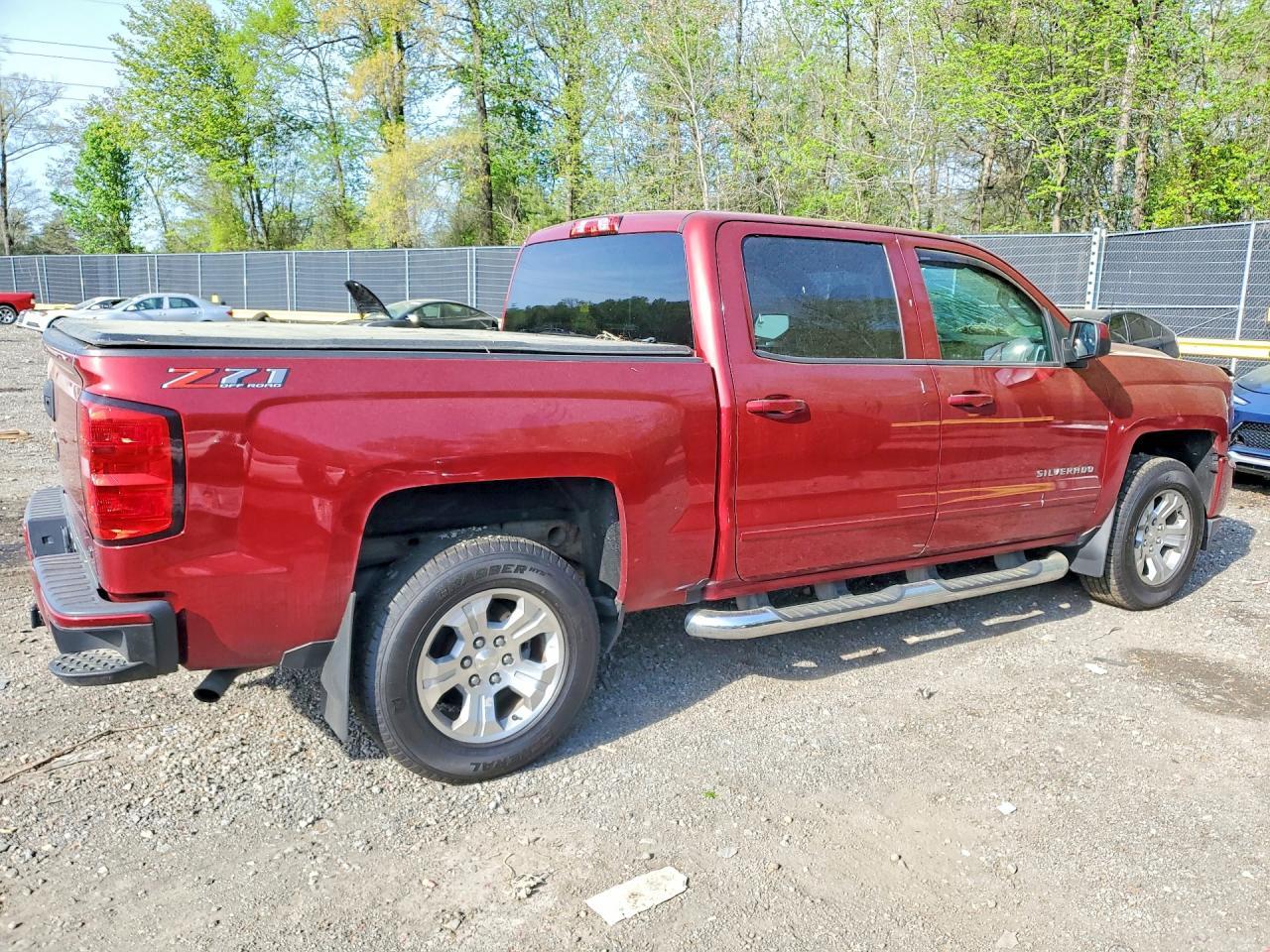 2018 Chevrolet Silverado K1500 Lt - Image 3