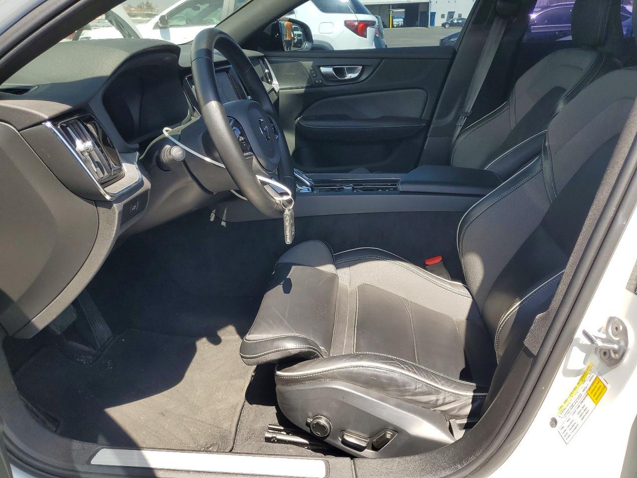 2024 Volvo S60 Plus - Фото 7