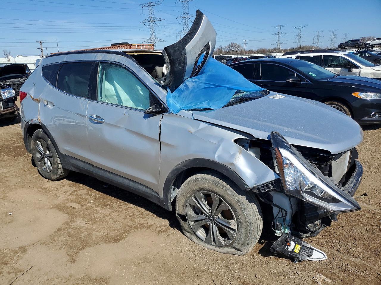 2016 Hyundai Santa Fe Sport 2.4L - Image 4