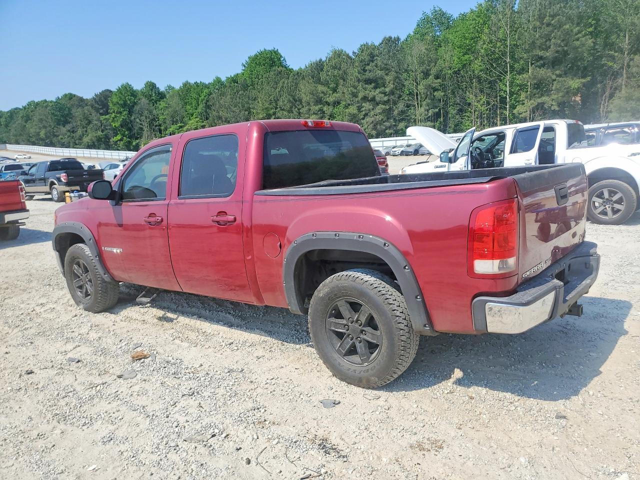 2007 GMC New Sierra K1500 - Image 2