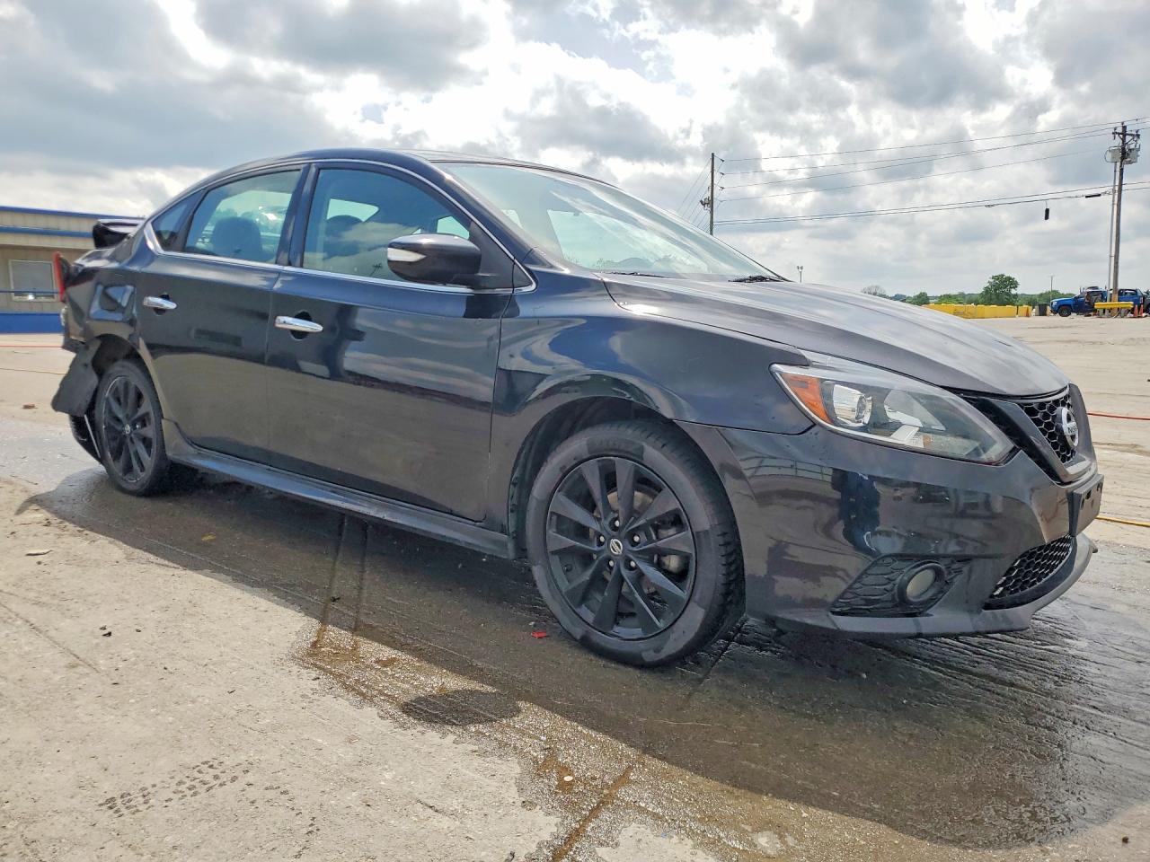 2018 Nissan Sentra Sr - Фото 4
