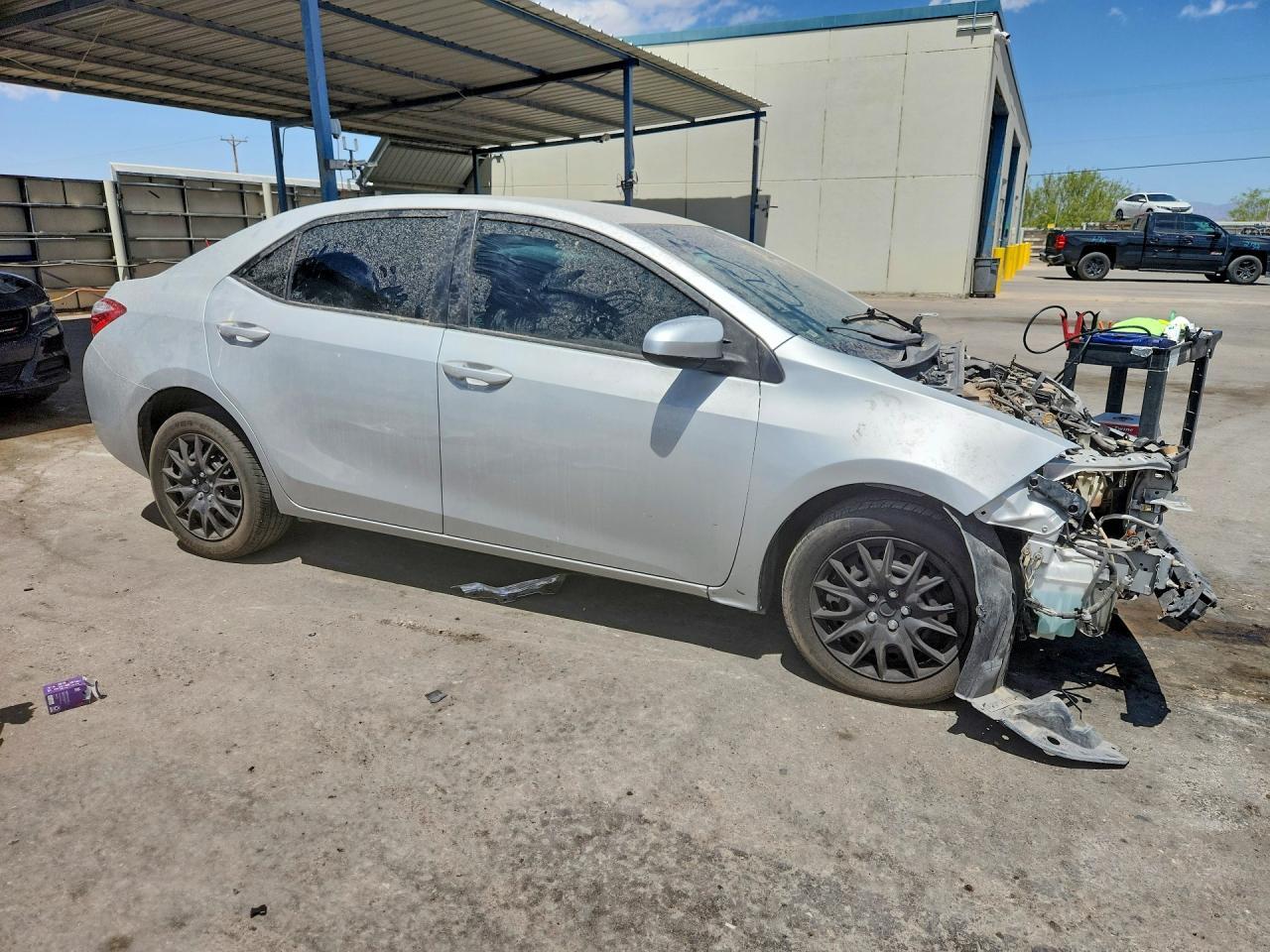 2016 Toyota Corolla Le - Image 4