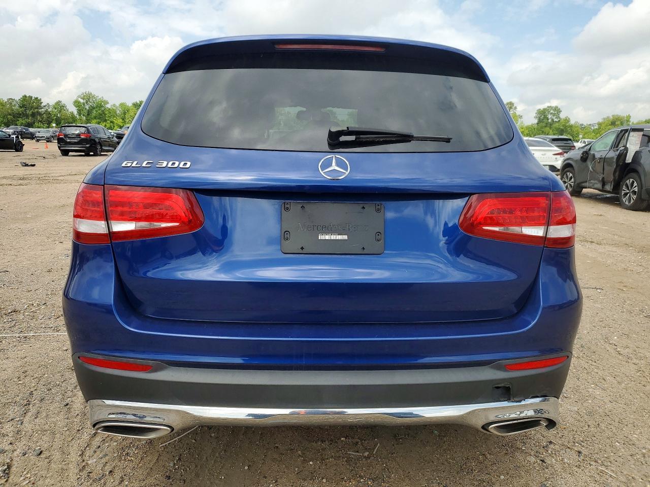 2017 Mercedes-Benz Glc 300 - Фото 6
