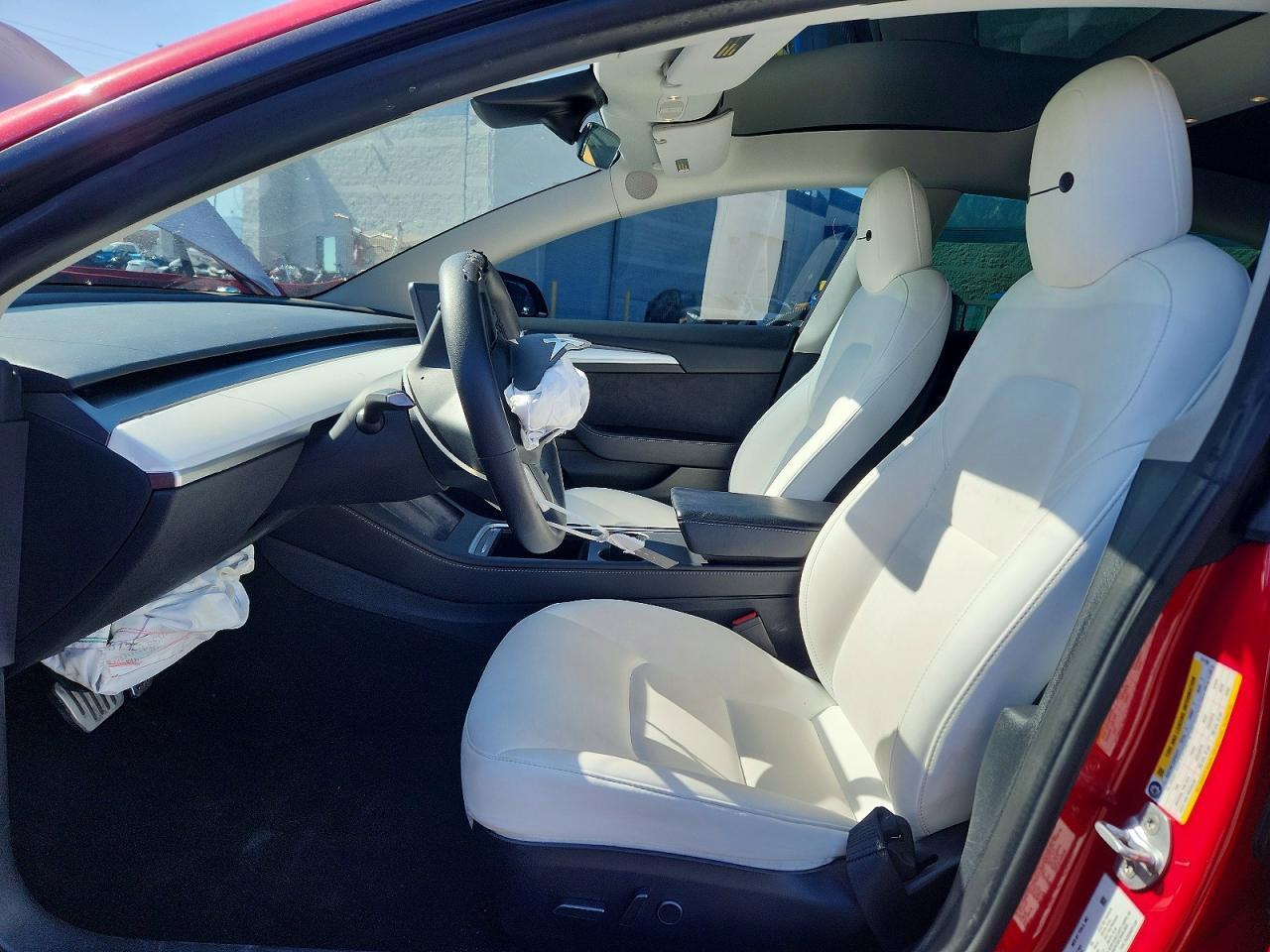 2022 Tesla Model 3 - Фото 7