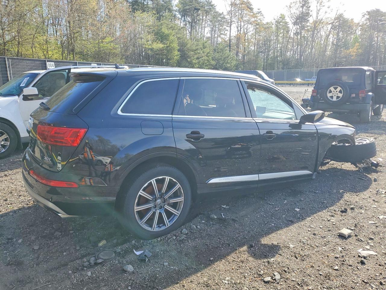 2017 Audi Q7 Premium Plus - Image 3