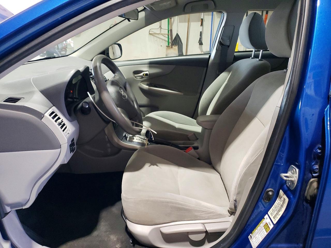 2010 Toyota Corolla Le - Фото 7