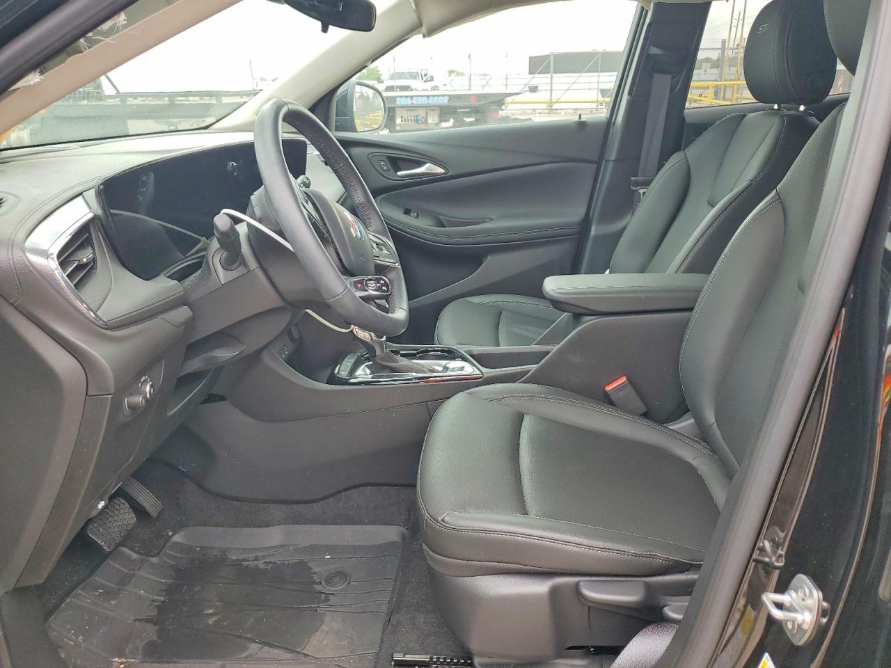2024 Buick Encore Gx Avenir - Image 7