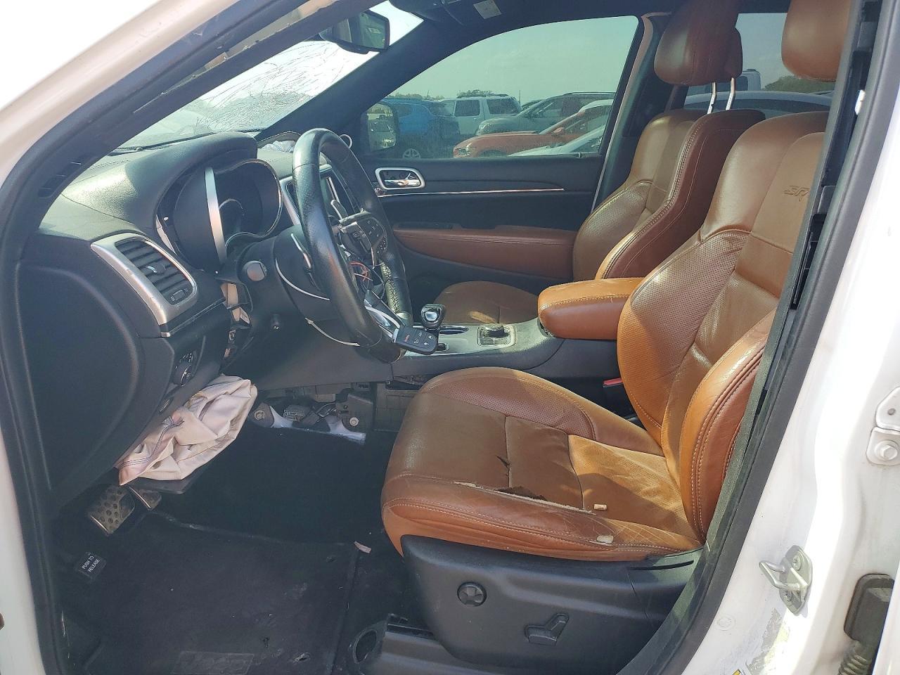 2015 Jeep Grand Cherokee Srt-8 - Image 7