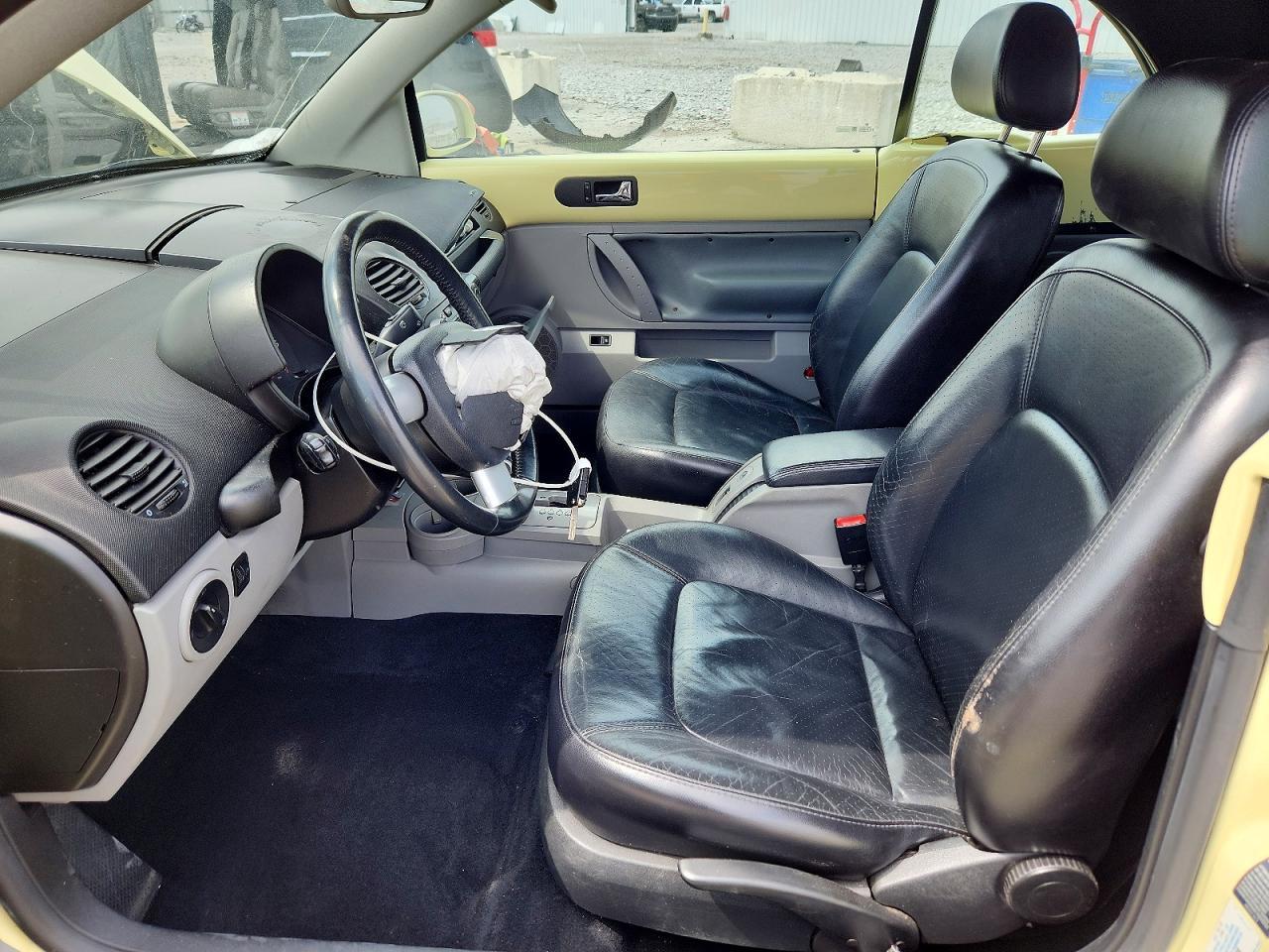2003 Volkswagen New Beetle Gls - Image 7